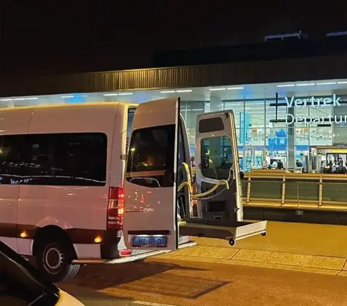 Rolstoeltaxi ziekenhuisvervoer Aalsmeer